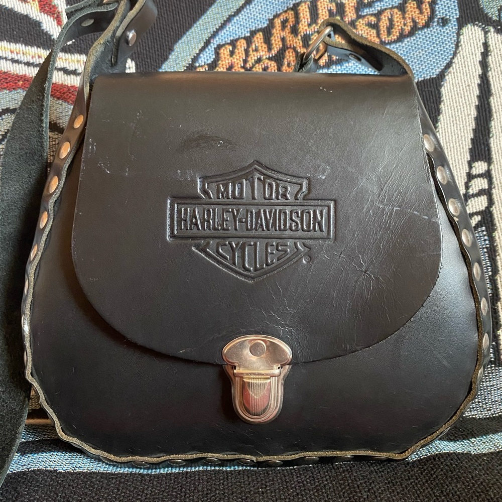 Harley-Davidson Black Women’s Bag with Iconic Design